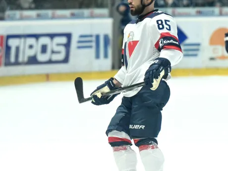 Marek Slovák (Slovan) v zápase 41. kola Tipos extraligy medzi HK Nitra - HC Slovan Bratislava.