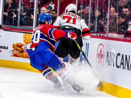 Juraj Slafkovský počas zápasu Montreal Canadiens - New Jersey Devils. 