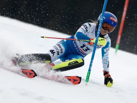 Mikaela Shiffrinová získala v zlatú medailu v tímovej kombinácii na MS 2025