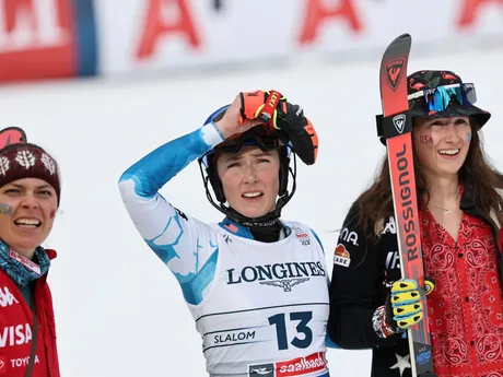 Mikaela Shiffrinová získala v zlatú medailu v tímovej kombinácii na MS 2025