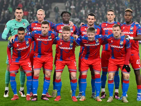 Tím Plzne pred zápasom play-off o osemfinále Európskej ligy Ferencvároš Budapešť - FC Viktoria Plzeň.