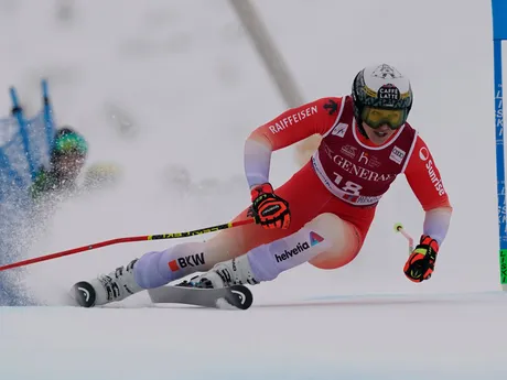 Švajčiarka Wendy Holdenerová v prvom kole obrovského slalomu v talianskom stredisku Sestriere.