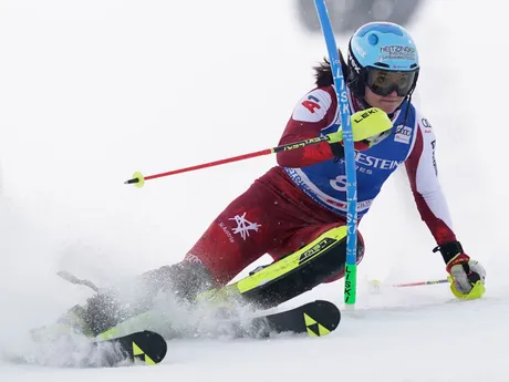 Rakúšanka Katharina Huberová počas prvého kola slalomu Svetového pohára v talianskom stredisku Sestriere.