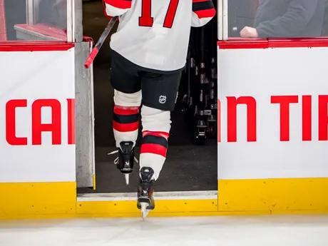 Šimon Nemec na rozcvičke pred zápasom Montreal Canadiens - New Jersey Devils.