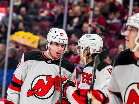 Šimon Nemec počas zápasu Montreal Canadiens - New Jersey Devils.