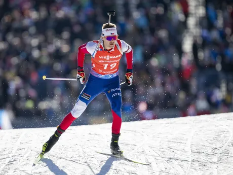 Čech Adam Václavík počas šprintu na 10km na MS v biatlone 2025.