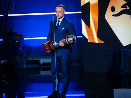 Na snímke víťaz ankety Futbalista roka 2024 Stanislav Lobotka počas odovzdávania ocenení na galavečeri.