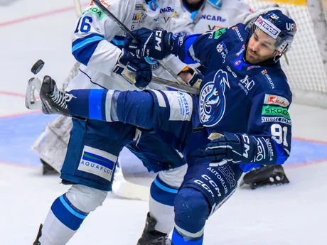 zľava Marko Stacha (Nitra) a Andrew Calof (Poprad) 
