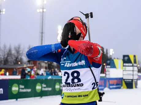 Jakub Borguľa v cieli pretekov šprintu  na majstrovstvách sveta juniorov a kadetov vo švédskom Östersunde.