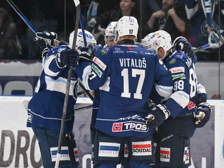 Hokejisti Nitry sa tešia z gólu v piatom zápase štvrťfinále play off Tipos extraligy HK Nitra - HK Poprad.