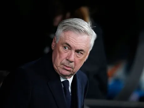 Tréner Realu Carlo Ancelotti počas zápasu osemfinále Ligy majstrov: Real Madrid - Atlético Madrid.