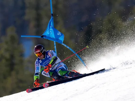 Zan Kranjec počas prvého kola obrovského slalomu v americkom stredisku Sun Valley.