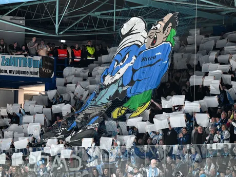 Fanúšikovia Nitry v prvom zápase semifinale play off Tipos extraligy medzi HK Nitra a DOXXbet Vlci Žilina.