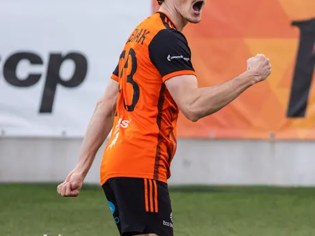 hráč MFK Ružomberok Matej Madleňák sa raduje z gólu