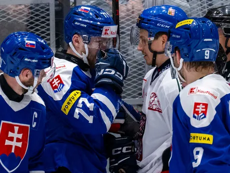 Matúš Sukeľ, Martin Faško-Rudáš (obaja Slovensko), Jakub Galvas (Česko) a Rayen Petrovický (Slovensko) v odvetnom prípravnom zápase.