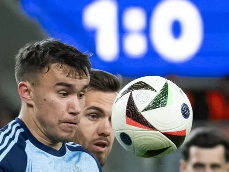 zľava David Strelec (Slovan) a Taras Kacharaba (DAC) 