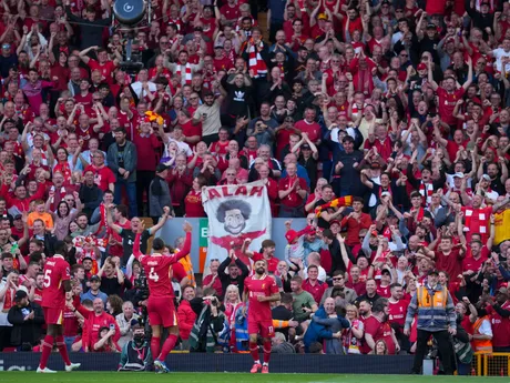 Mohamed Salah (Liverpool) sa raduje z gólu počas zápasu 33. kola Premier League Liverpool FC - Tottenham Hotspur.