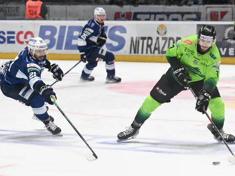 zľava Filip Bajtek (Nitra) a Jakub Pobežal (Žilina)