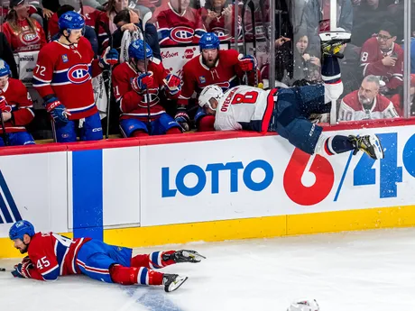 Alexander Ovečkin vo 4. zápase 1. kola play-off NHL: Montreal Canadiens - Washington Capitals.