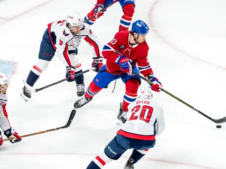 Juraj Slafkovský vo 4. zápase 1. kola play-off NHL: Montreal Canadiens - Washington Capitals.