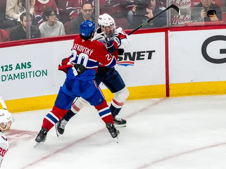 Juraj Slafkovský vo 4. zápase 1. kola play-off NHL: Montreal Canadiens - Washington Capitals.