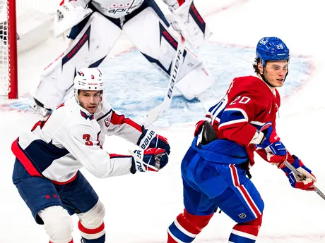 Juraj Slafkovský v 3. zápase 1. kola play-off NHL: Montreal Canadiens - Washington Capitals.