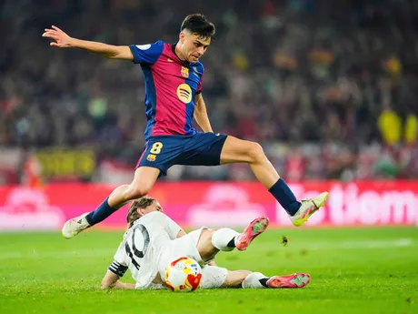 Ferran Torres a Luka Modrič