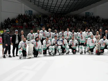 Hráči Skalice po prehre vo finále SHL s Prešovom