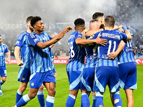 Futbalisti Slovana sa tešia zo štvrtého gólu v zápase 8. kola nadstavbovej časti Niké ligy v skupine o titul ŠK Slovan Bratislava - MŠK Žilina