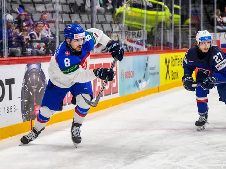 Maxim Čajkovič v zápase Slovensko - Francúzsko na MS v hokeji 2025.