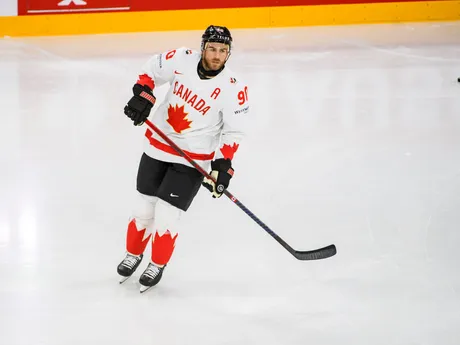 Ryan O'Reilly pred zápasom Slovensko - Kanada v skupine A na MS v hokeji 2025.
