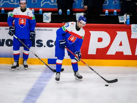 Michal Beňo pred zápasom Slovensko - Kanada v skupine A na MS v hokeji 2025.
