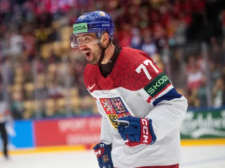Filip Pyrochta počas zápasu skupiny B Švajčiarsko - Česko na MS v hokeji 2025. 