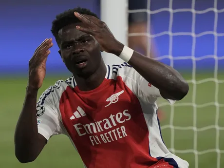 Bukayo Saka v zápase Paríž St. Germain - Arsenal FC v odvete semifinále Ligy majstrov.