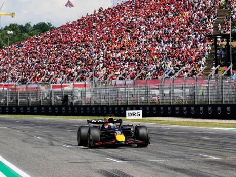 Jazdec Red Bullu Max Verstappen počas VC Emilia Romagna.