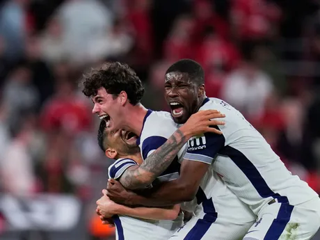 Futbalisti Tottenhamu sa tešia z výhry po finálovom zápase Európskej ligy Tottenham Hotspur - Manchester United.