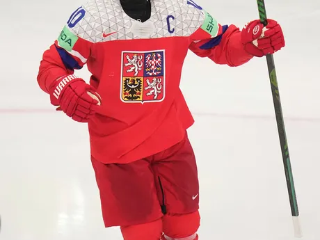 Kapitán Česka Roman Červenka oslavuje gól v zápase štvrťfinále Švédsko - Česko na MS v hokeji 2025.