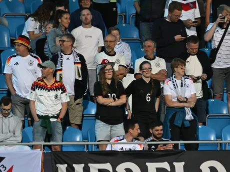 Nemeckí fanúšikovia počas zápasu Nemecko - Slovinsko v skupine B na EURO U21 2025.