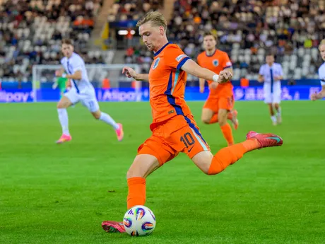 Kenneth Taylor v zápase Fínsko - Holandsko v skupine D na EURO U21 2025.