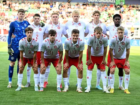 Dánski futbalisti pred zápasom Ukrajina - Dánsko v skupine D na EURO U21 2025.