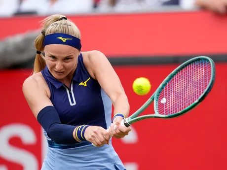 Rebecca Šramková na turnaji WTA Londýn 2025.