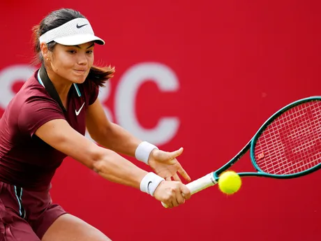 Emma Raducanuová  na turnaji WTA Londýn 2025.