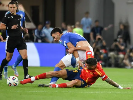 Fotka zo zápasu skupiny A Španielsko - Taliansko na EURO U21 2025.