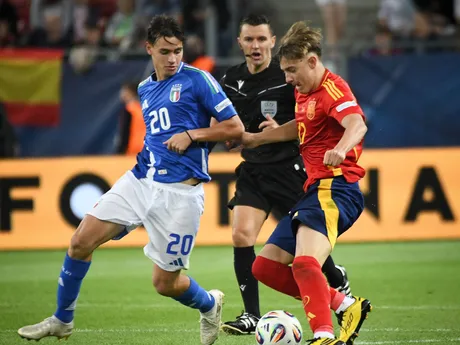 Fotka zo zápasu skupiny A Španielsko - Taliansko na EURO U21 2025.