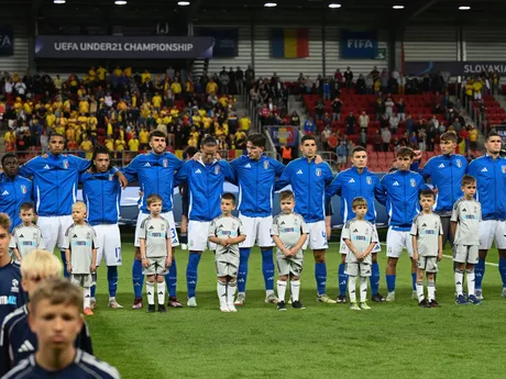 Tímová fotka futbalistov Talianska pred zápasom proti Rumunsku na šampionáte EURO U21 2025.