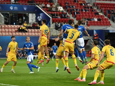 Fotka zo zápasu Taliansko - Rumunska na šampionáte EURO U21 2025.