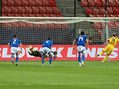 Fotka zo zápasu Taliansko - Rumunska na šampionáte EURO U21 2025.