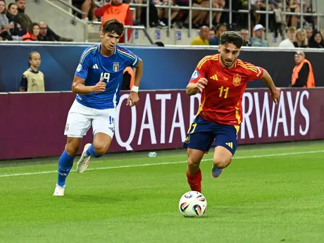 Fotka zo zápasu skupiny A Španielsko - Taliansko na EURO U21 2025.
