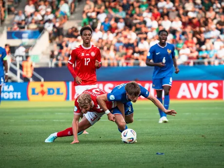 Momentka zo štvrťfinále EURO U21 Francúzsko - Dánsko v Prešove.