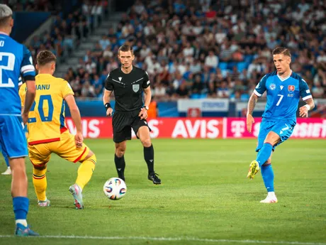 Tomáš Suslov v zápase Slovensko - Rumunsko na EURO U21 v Bratislave.